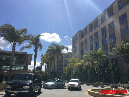 iPhone SEiPhone6sնԱ